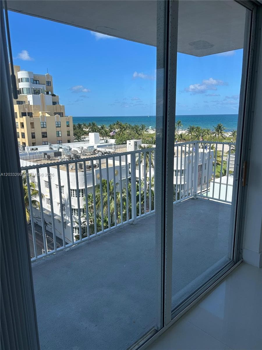 1255 Collins Ave 807 photo 9