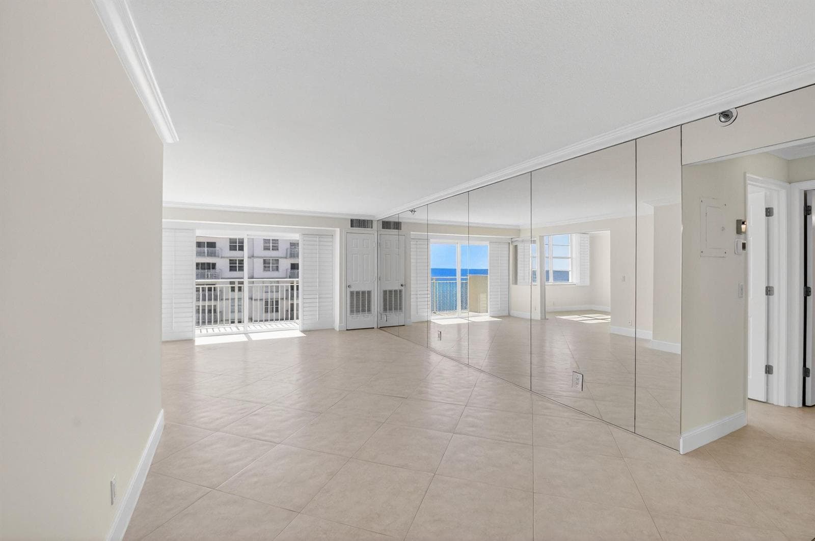 4505 S Ocean Boulevard 805 photo 9