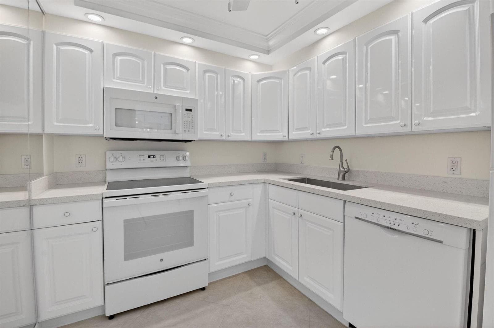 4505 S Ocean Boulevard 805 photo 25