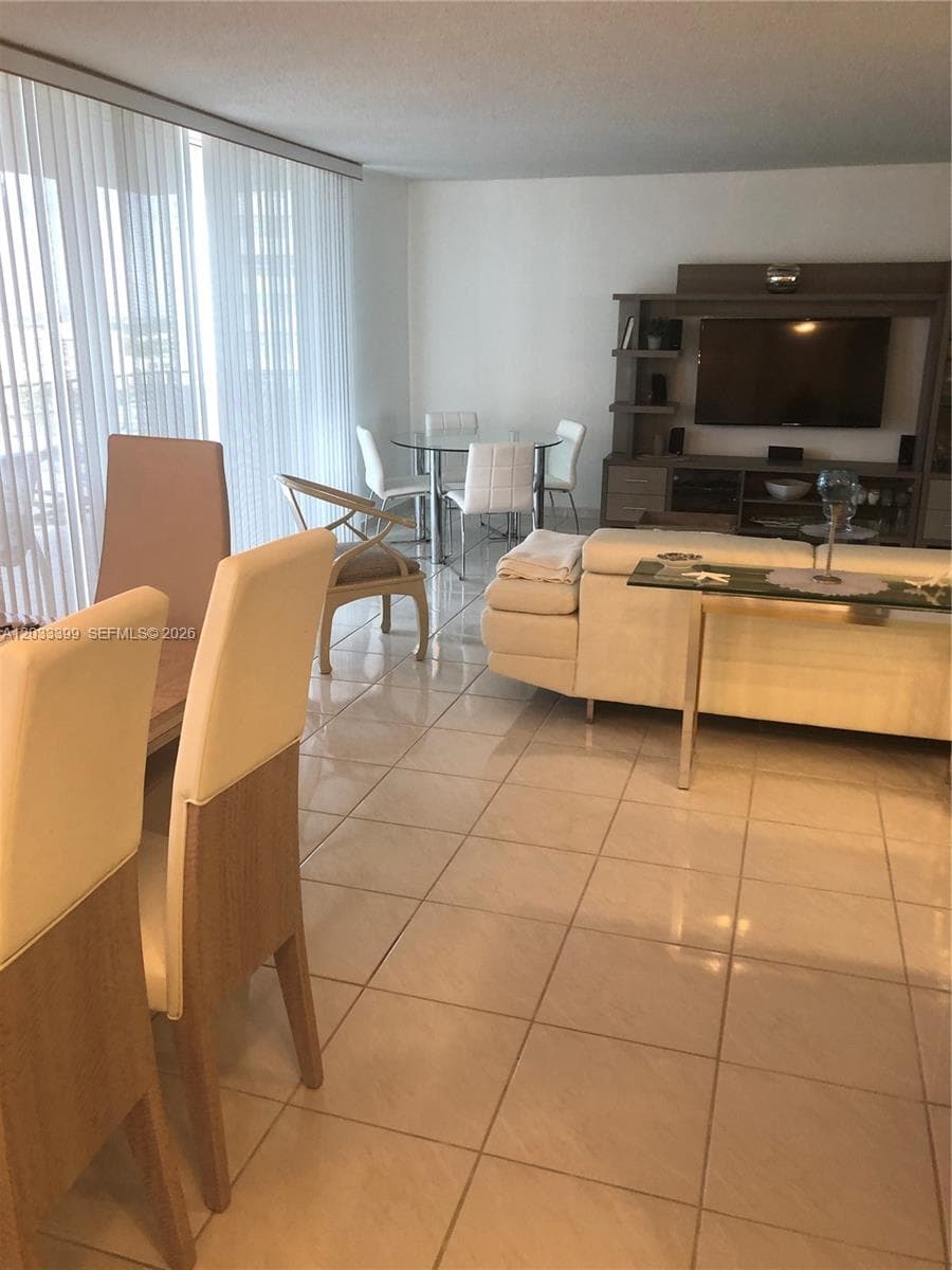 2030 S Ocean Dr 1826 photo 15