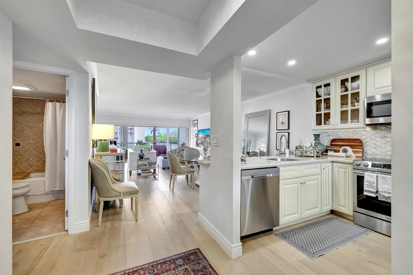 1537 E Hillsboro Boulevard 239 photo 9