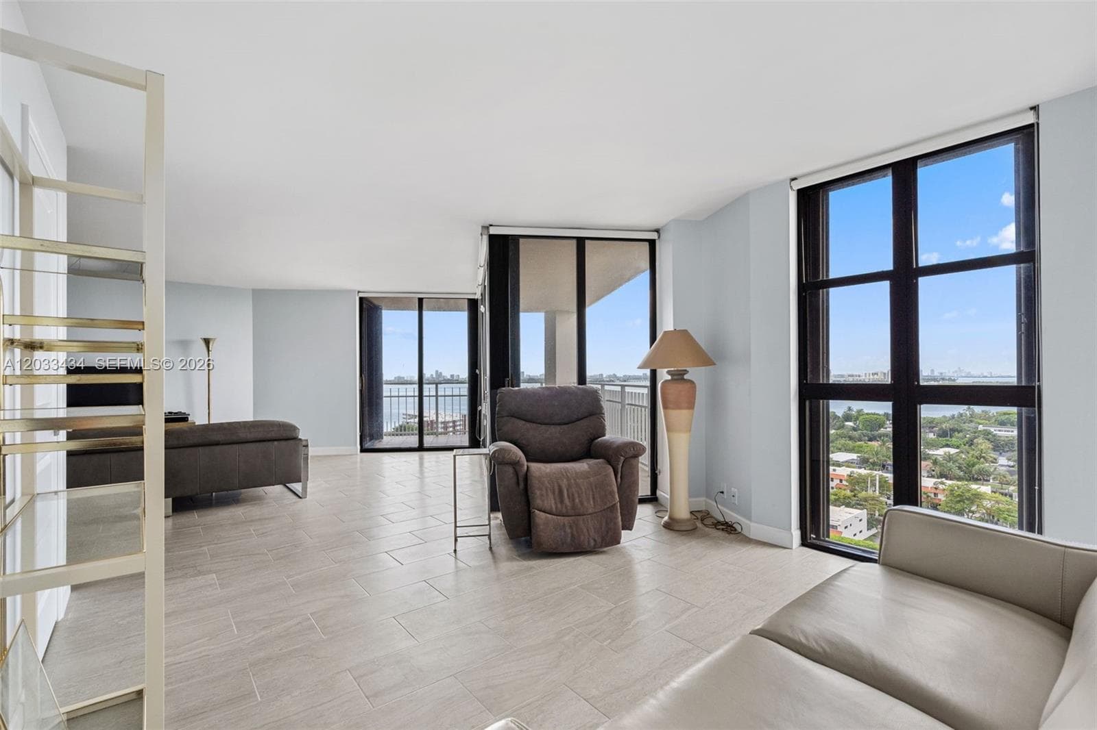 1000 QUAYSIDE TER 1604 photo 16