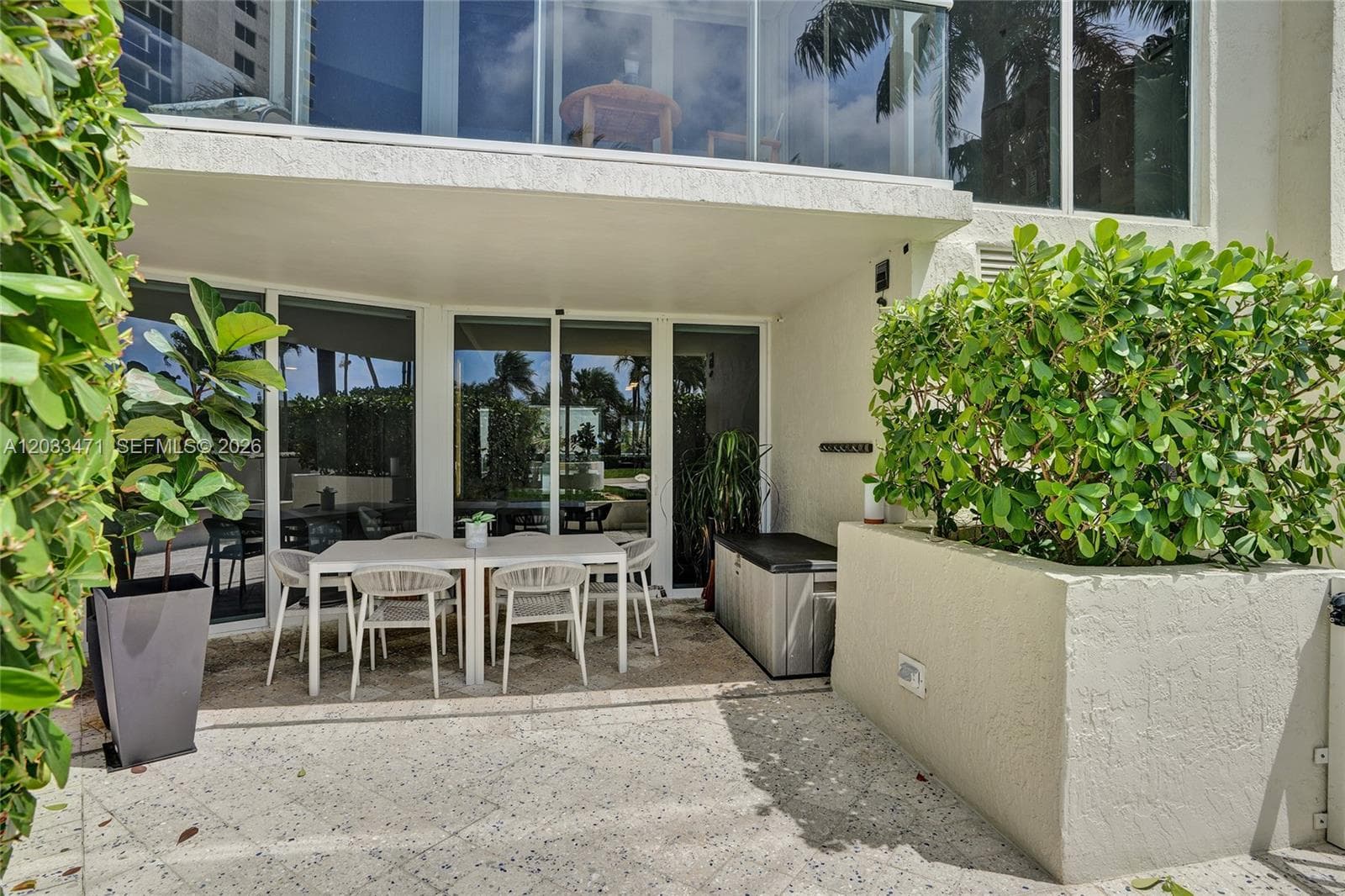 19111 Collins Ave 102 photo 18