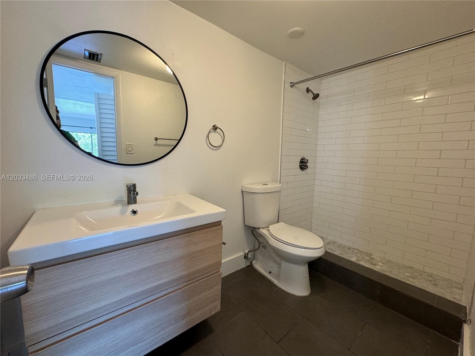 8335 SW 72 AV 211D photo 6