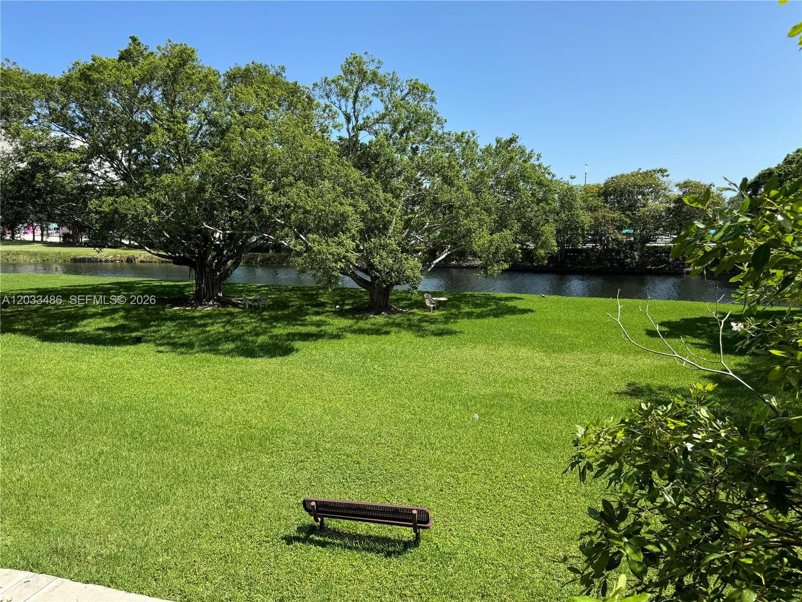 8335 SW 72 AV 211D photo 17