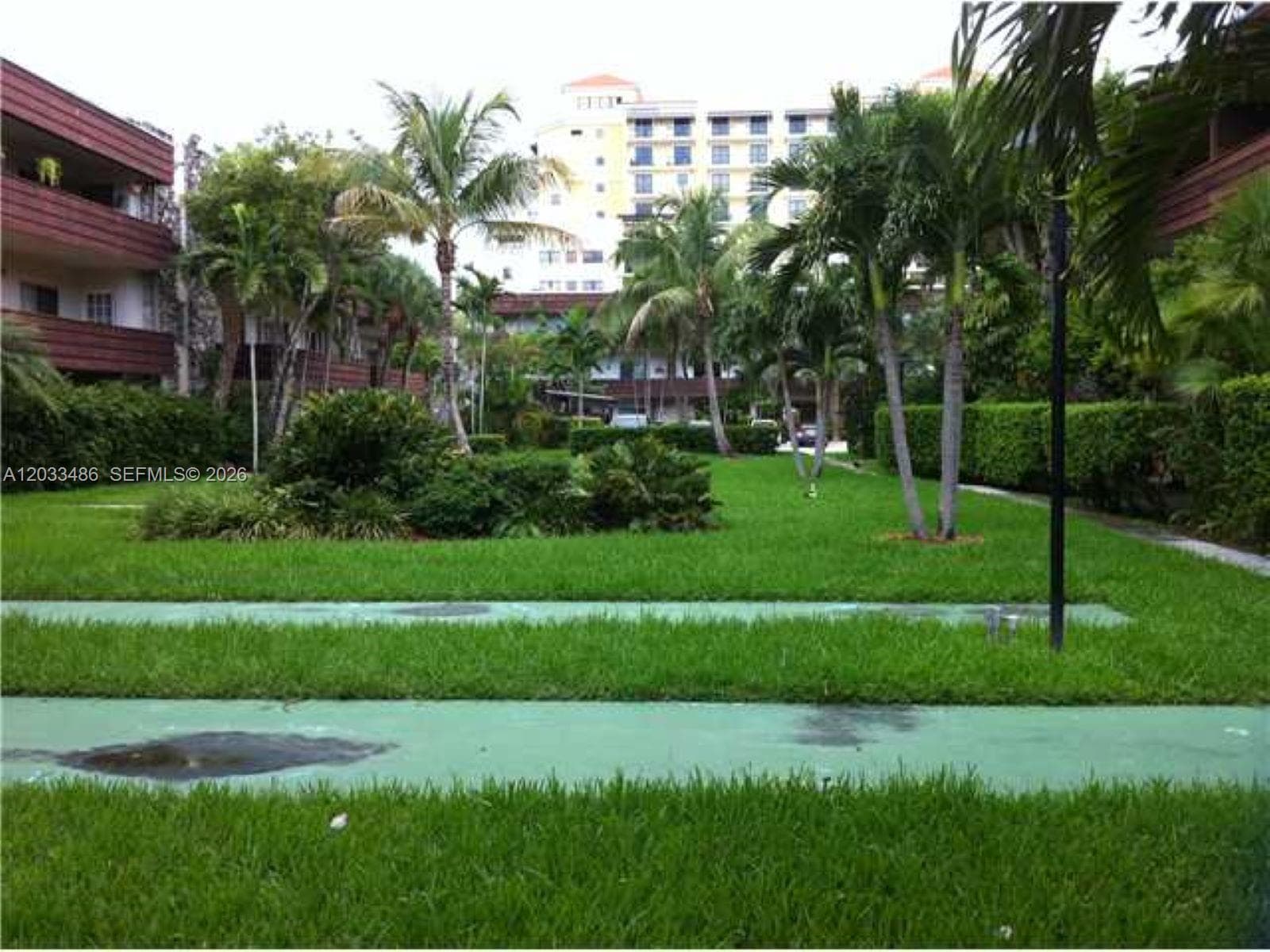 8335 SW 72 AV 211D photo 22