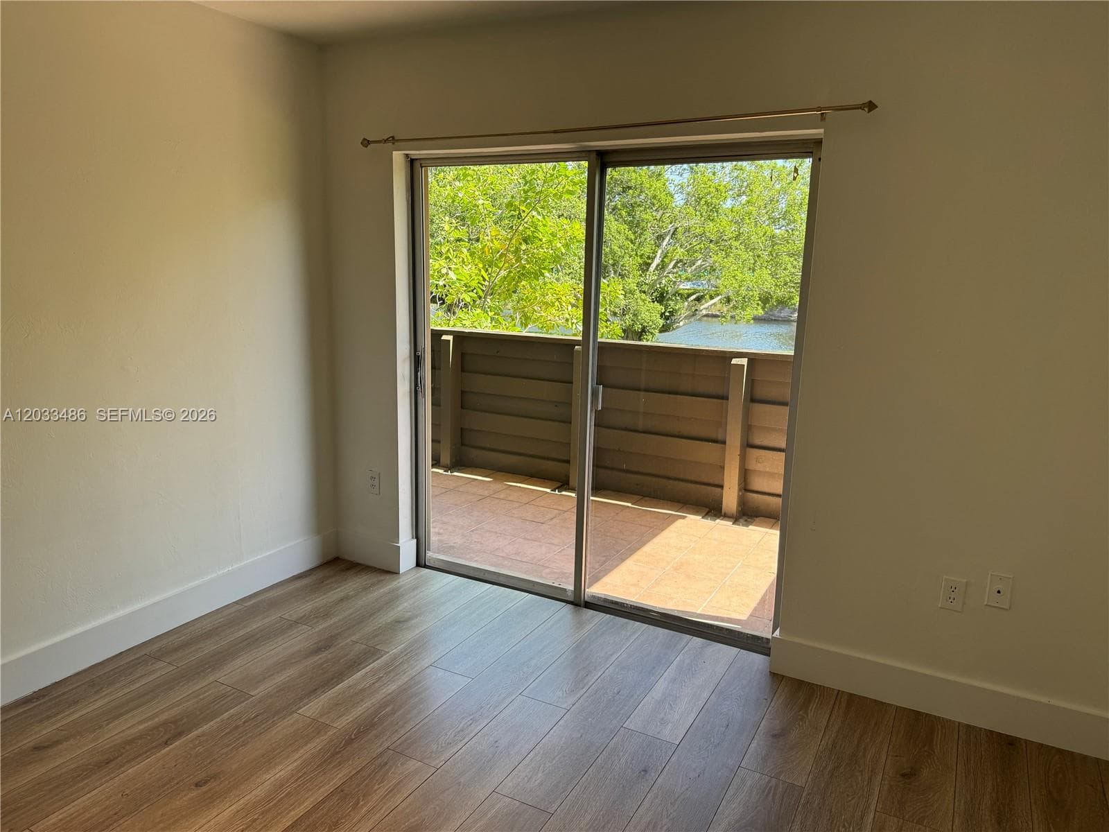 8335 SW 72 AV 211D photo 18