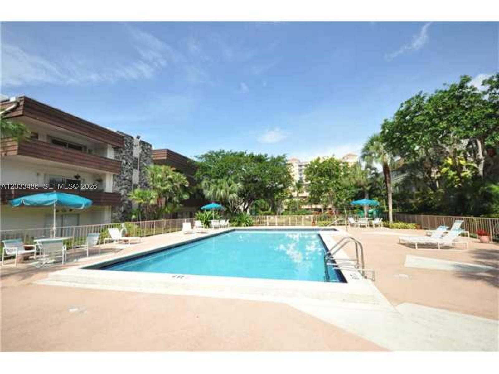 8335 SW 72 AV 211D photo 11