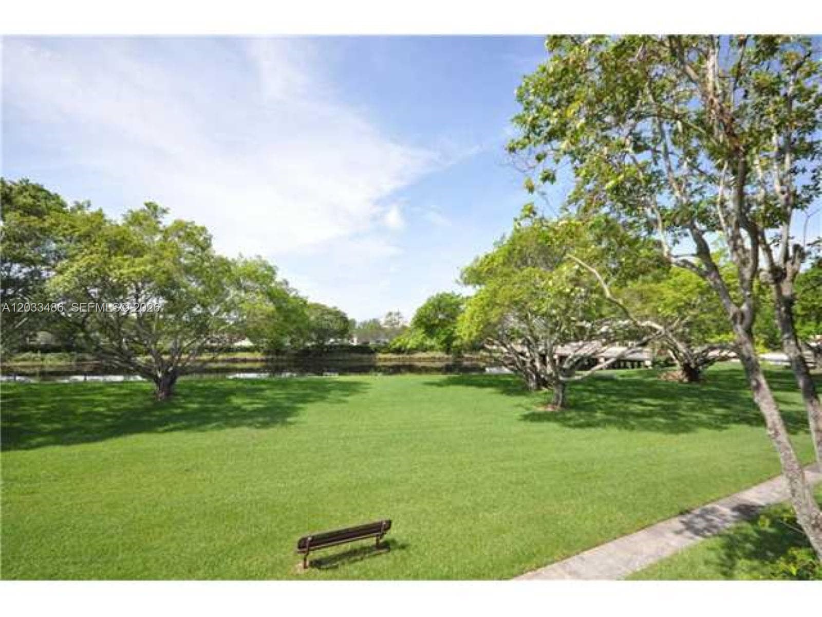8335 SW 72 AV 211D photo 25