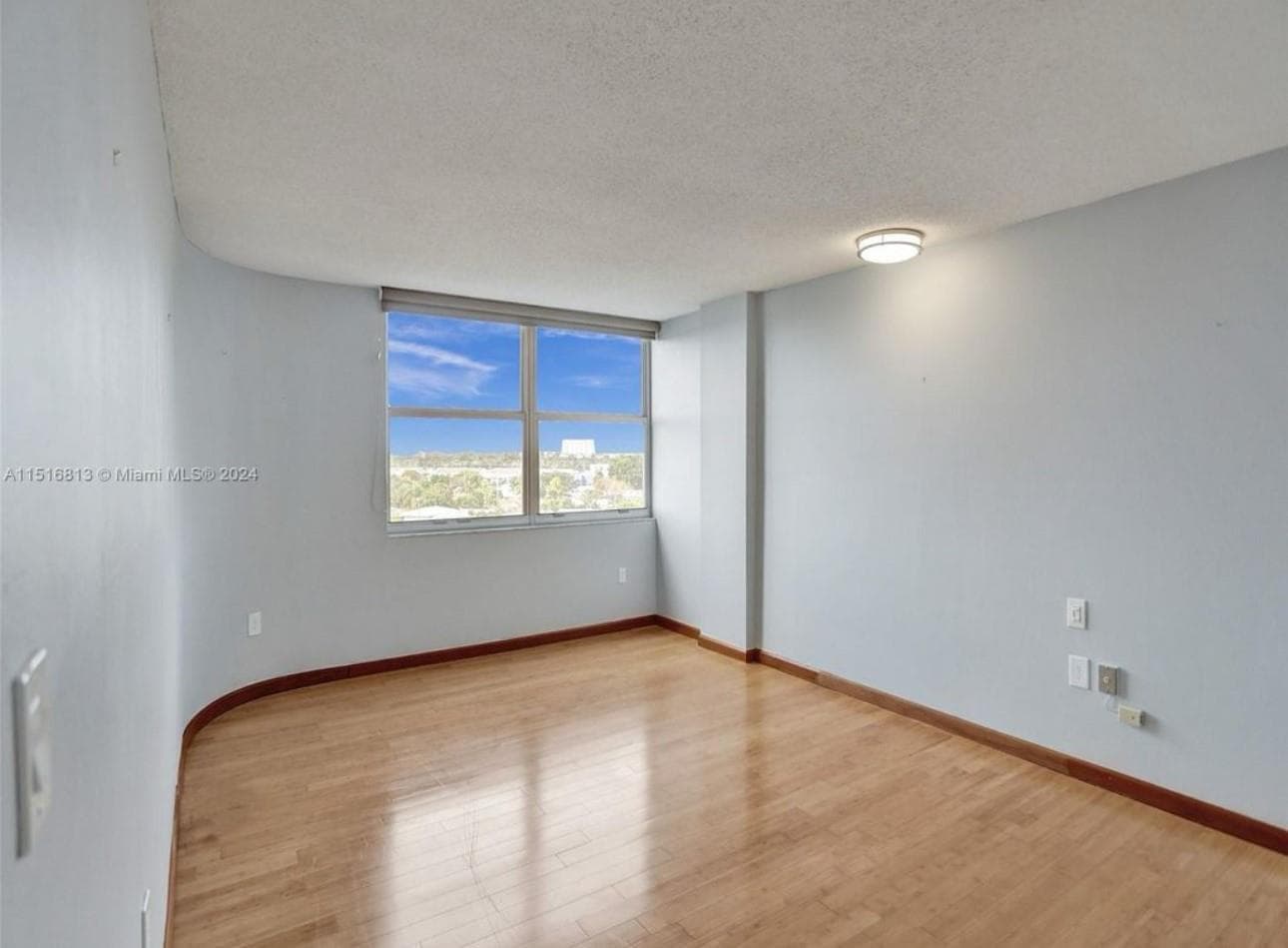11930 N Bayshore Drive 601 photo 11