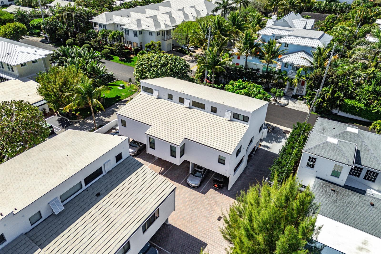 250 S Ocean Boulevard 279 photo 25