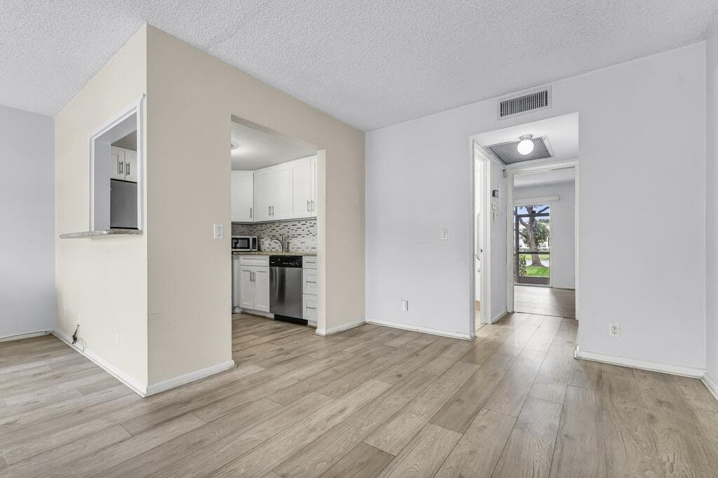 297 Dorset H photo 17