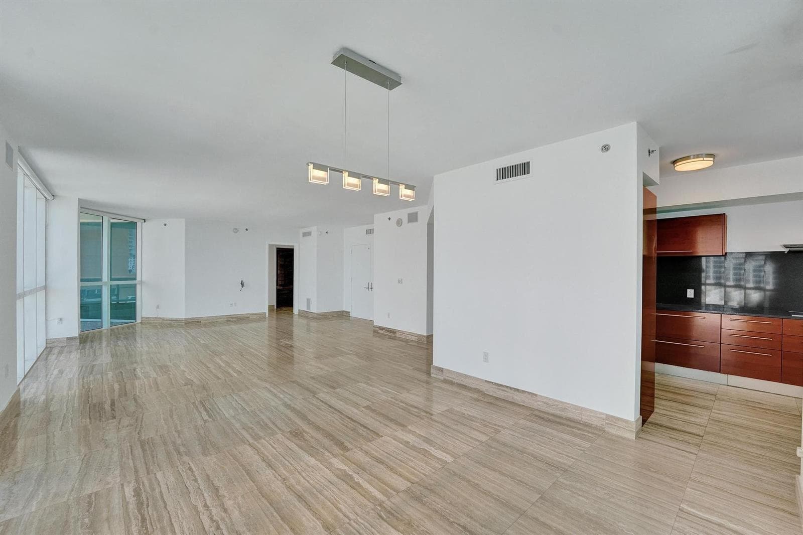 101 S Fort Lauderdale Beach Boulevard 806 photo 8