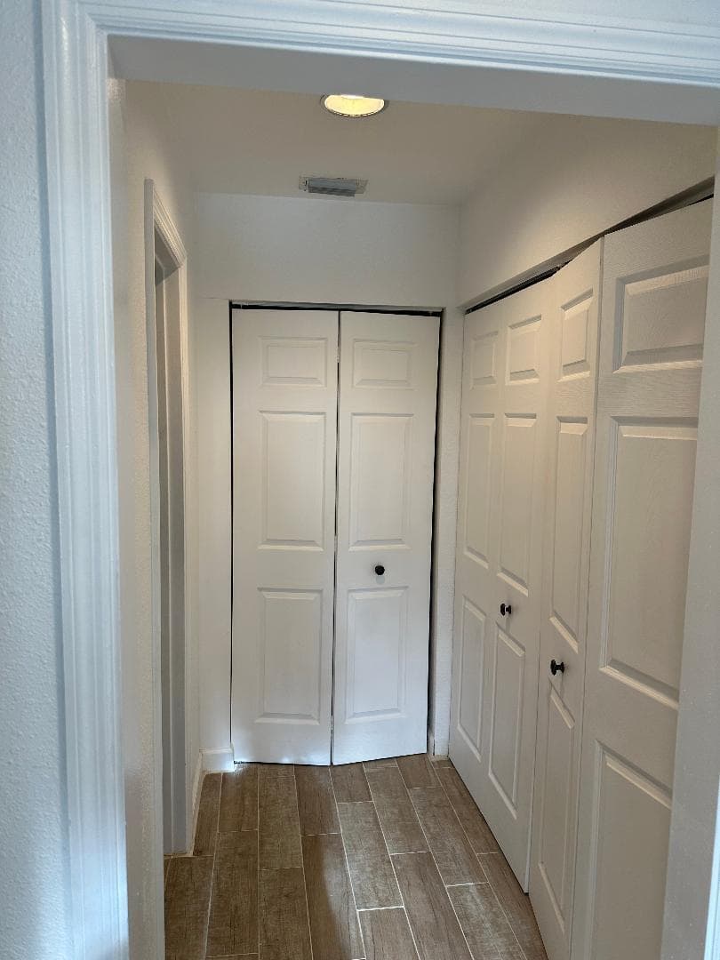 1608 Shaker Circle photo 11