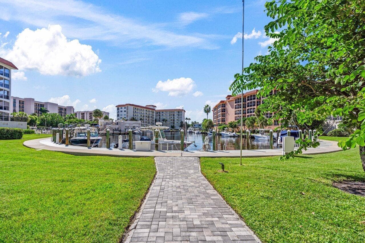 2871 N Ocean Boulevard C417 photo 24