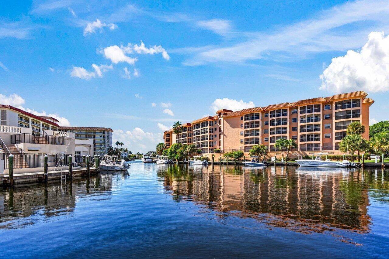 2871 N Ocean Boulevard C417 photo 4