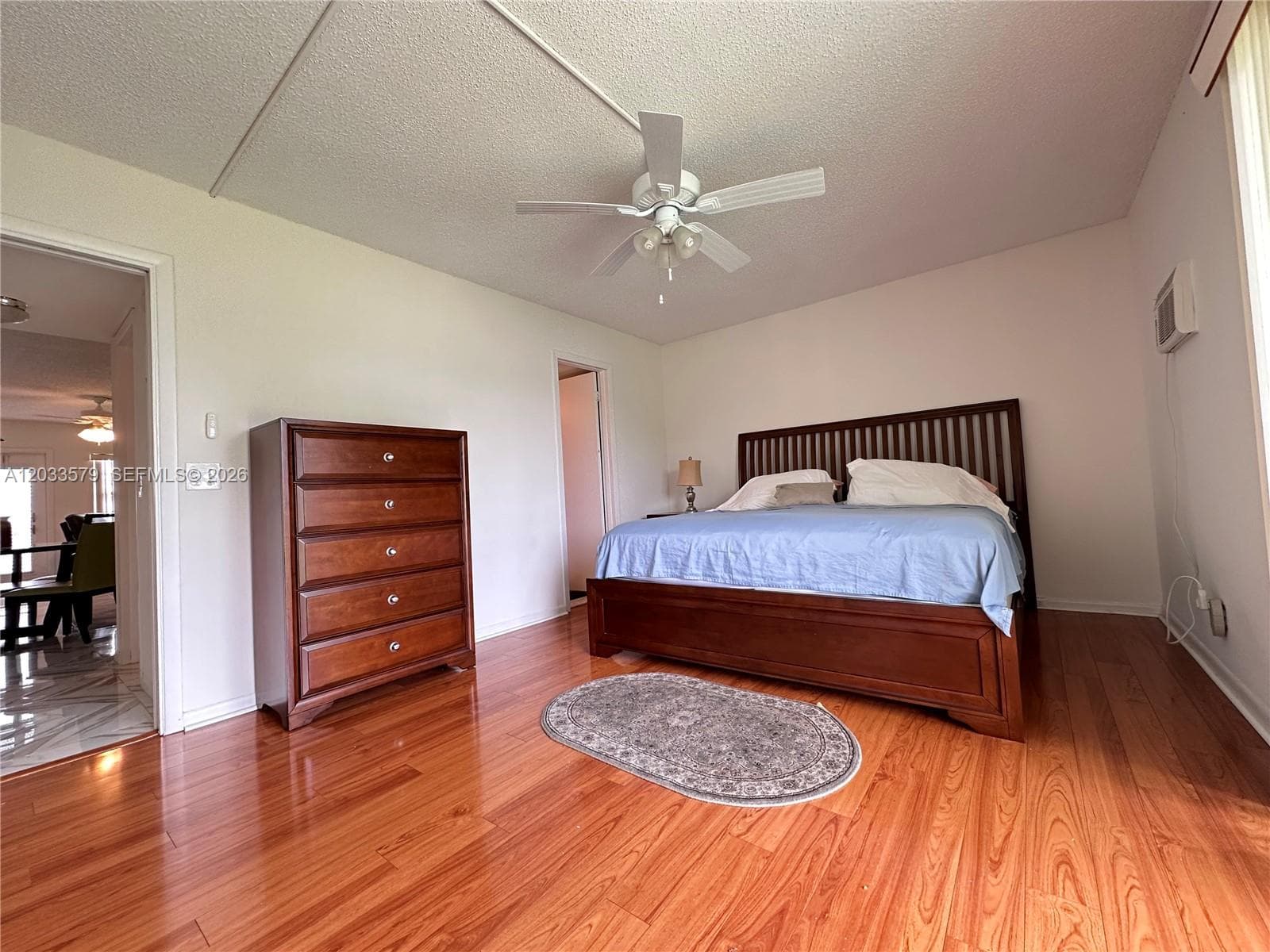 569 Fanshaw N 569 photo 5