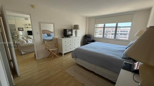 5161 Collins Ave 1702 photo 6