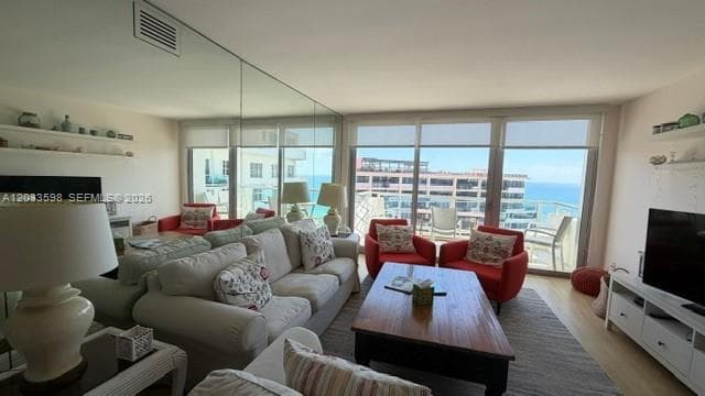 5161 Collins Ave 1702 photo 1