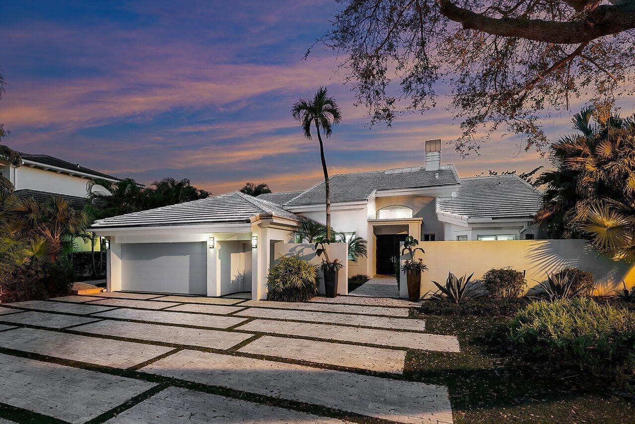 215 Island Drive 5