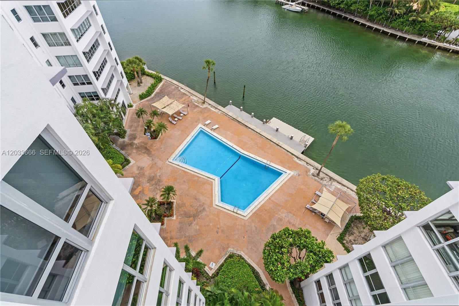 9102 W Bay Harbor Dr 10C photo 20
