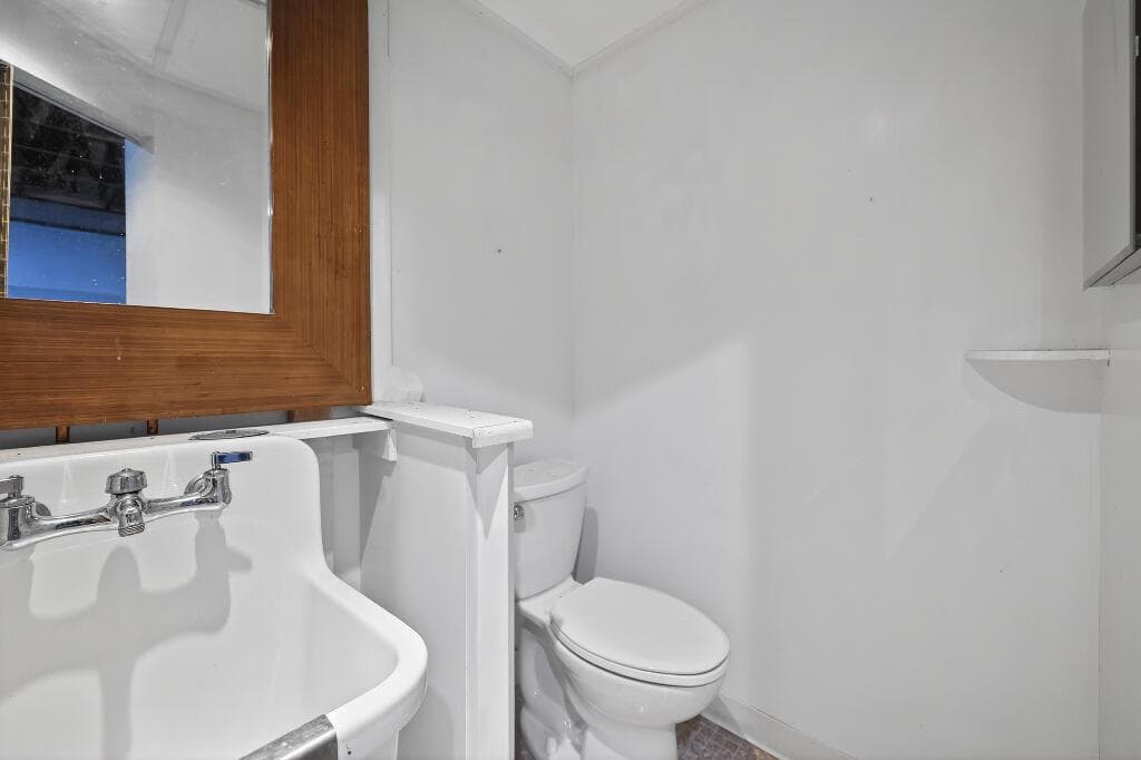 636 Kingfish Road photo 24