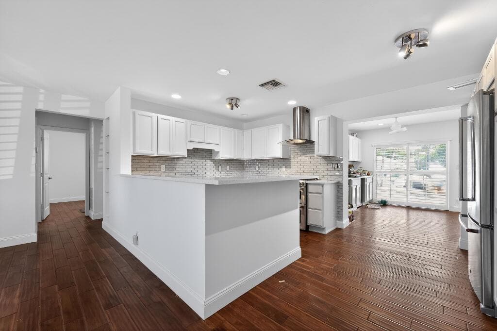636 Kingfish Road photo 11