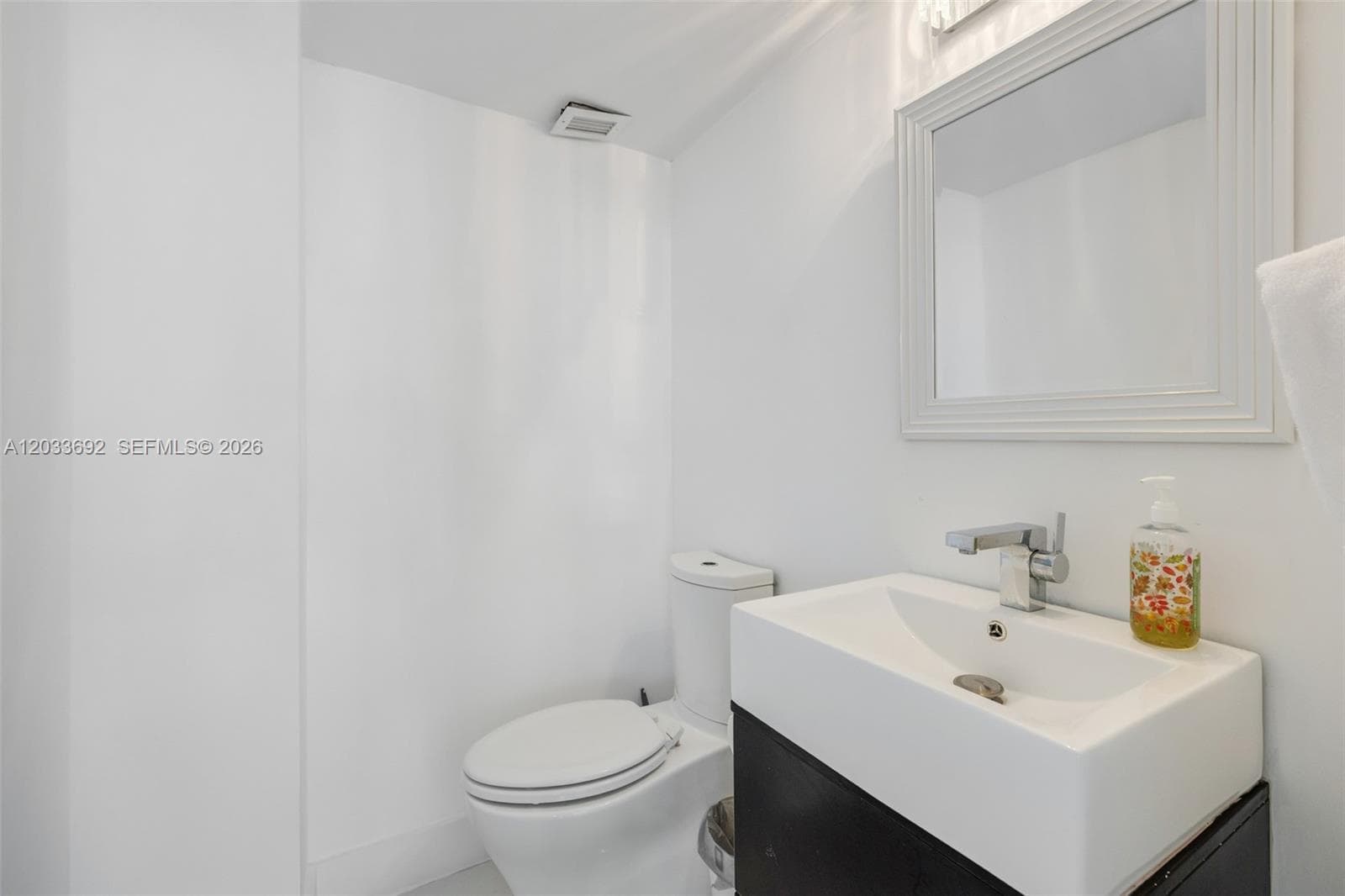 9511 Collins Ave 1211 photo 7