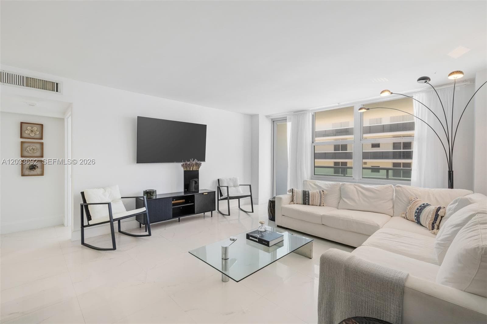 9511 Collins Ave 1211 photo 3