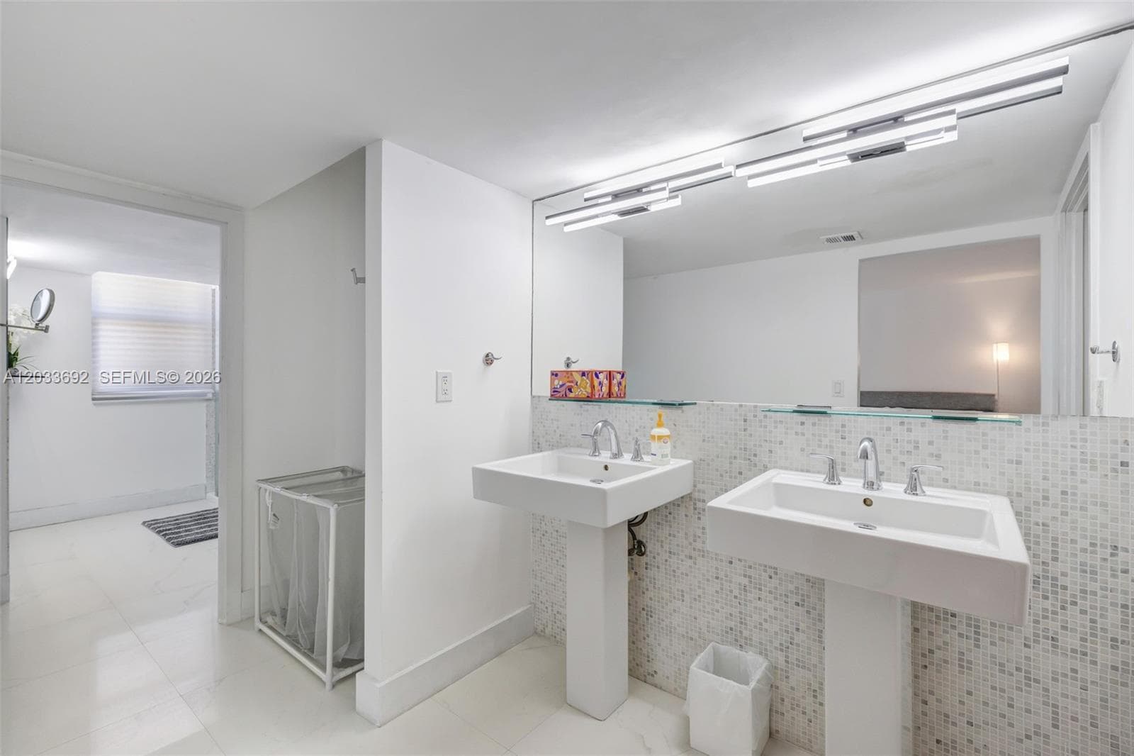 9511 Collins Ave 1211 photo 15