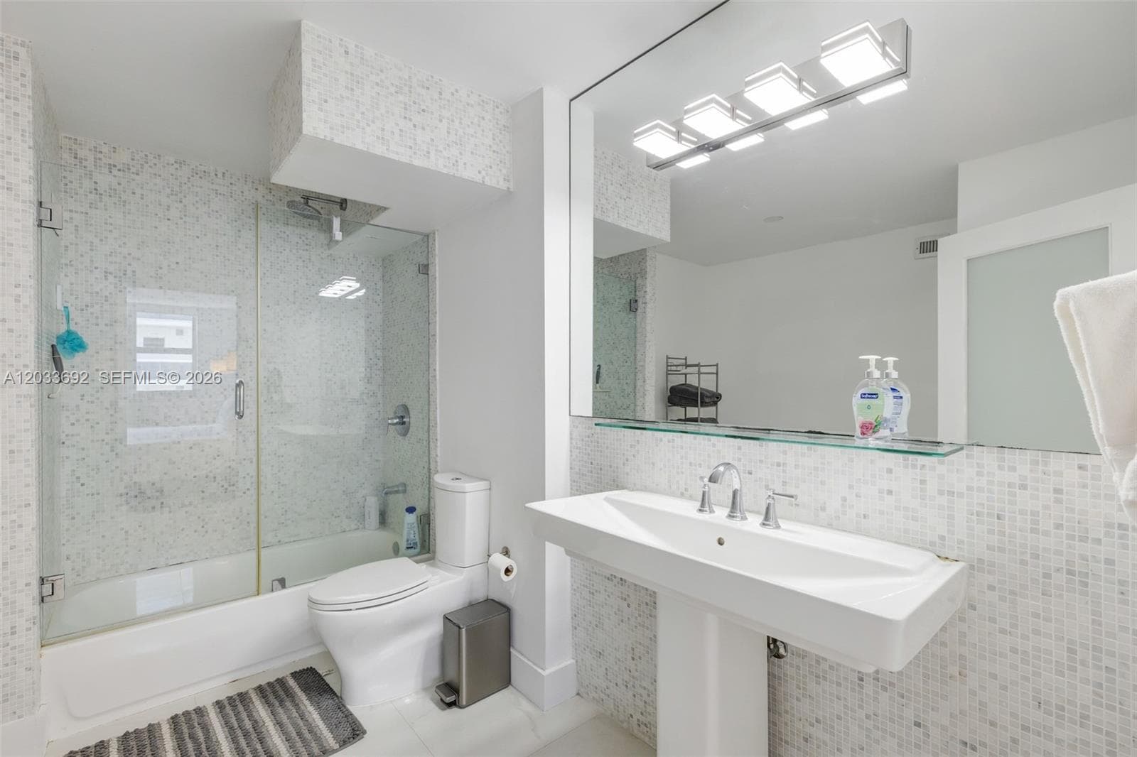 9511 Collins Ave 1211 photo 11