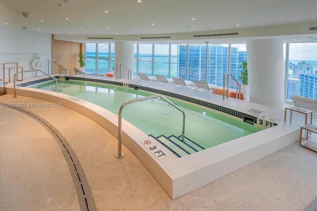 300 Biscayne Blvd Way 505C photo 23
