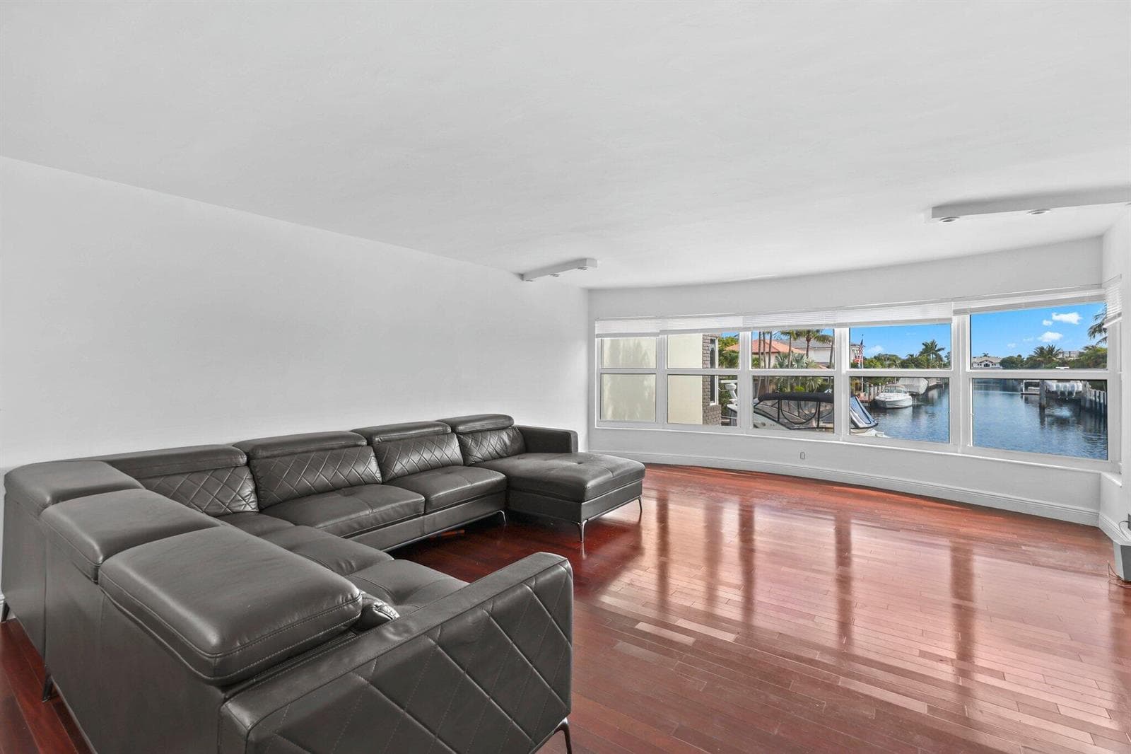3121 NE 51st Street 204e photo 5