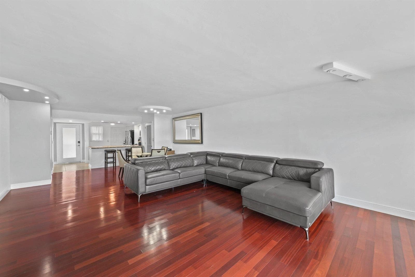 3121 NE 51st Street 204e photo 8