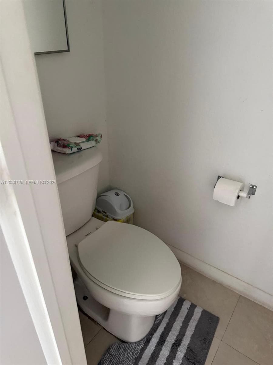 2066 NE 167th St 3-108 photo 19