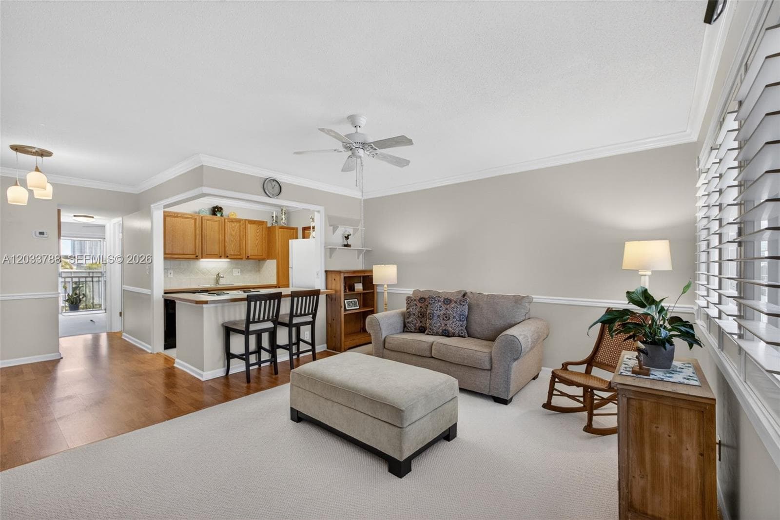 112 Doolen Ct 306 photo 2