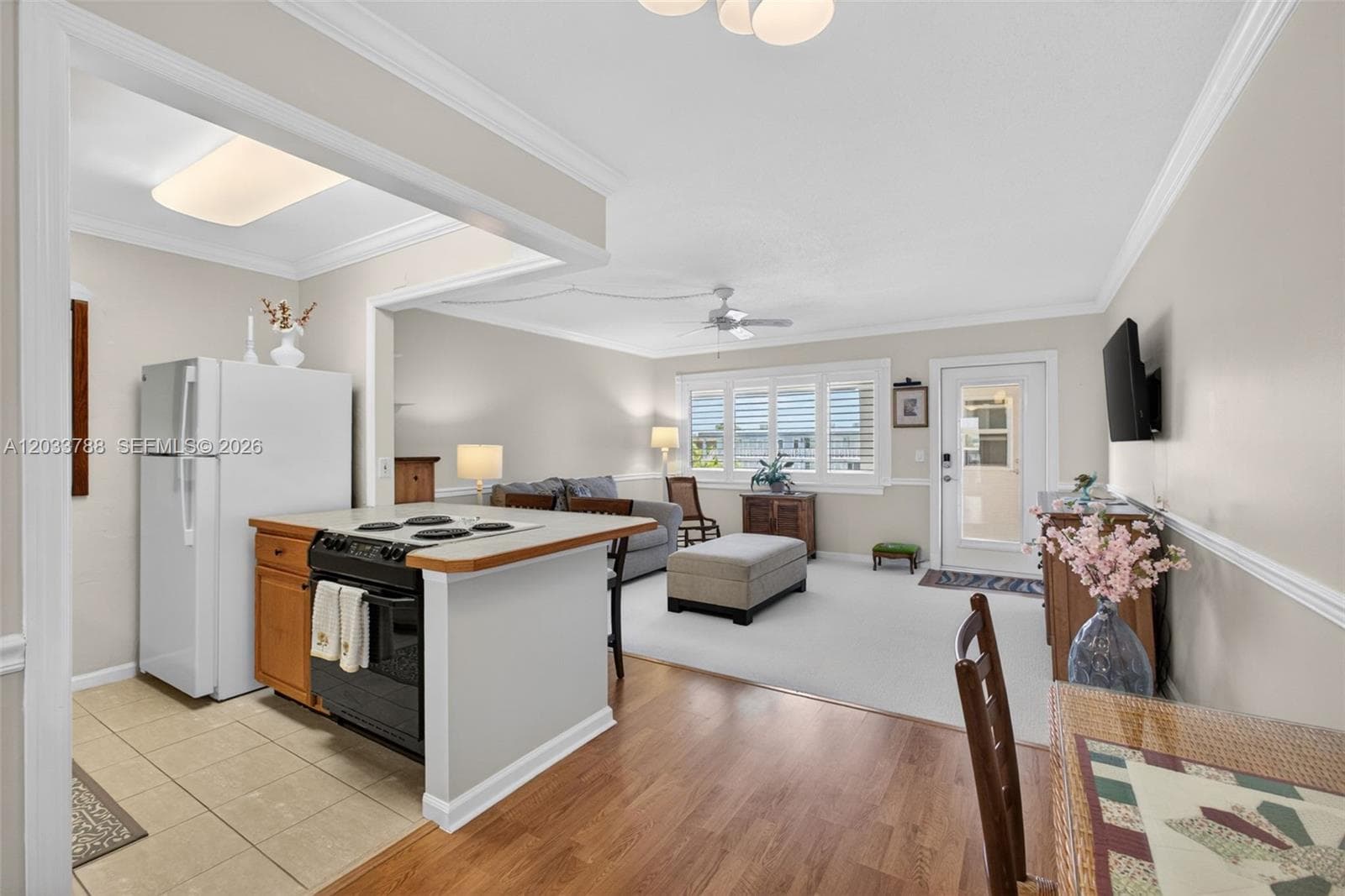 112 Doolen Ct 306 photo 13