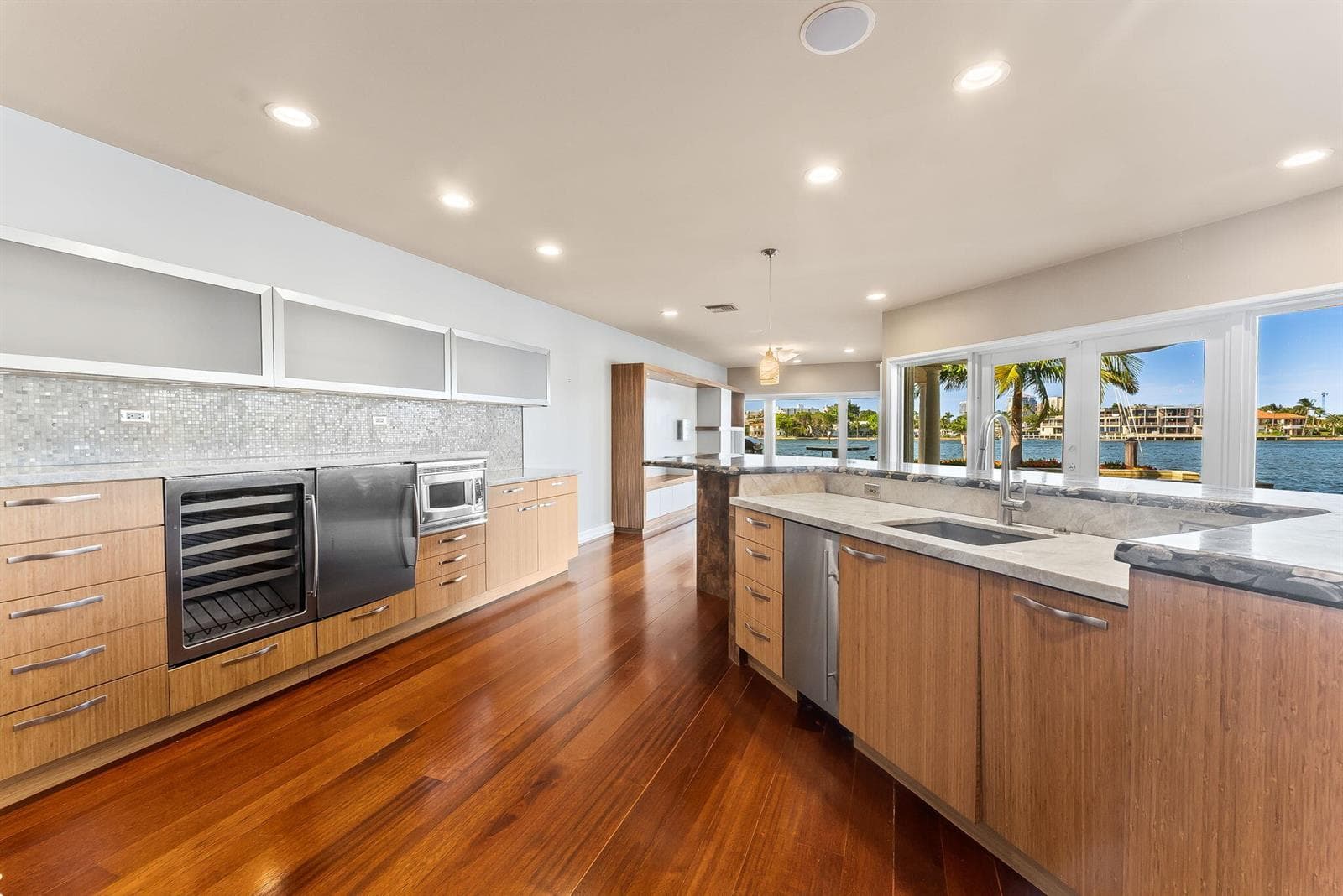 3 Isla Bahia Drive photo 17