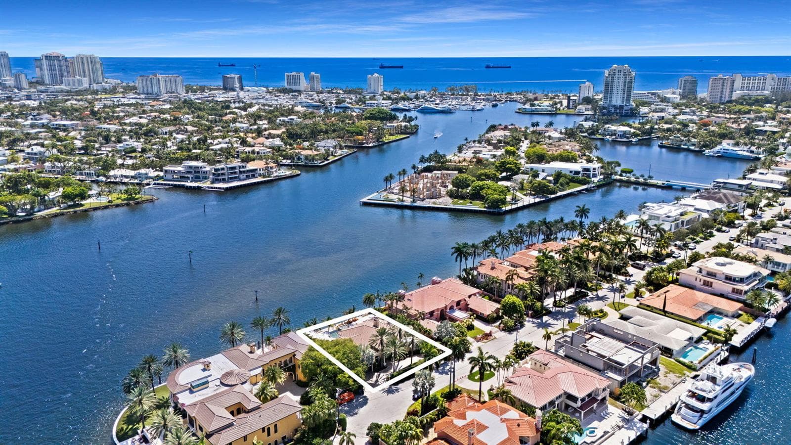 3 Isla Bahia Drive photo 1