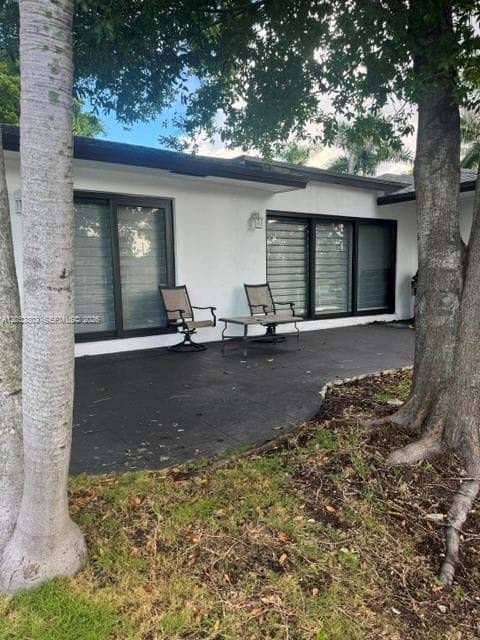 2856 NW 10th Ave photo 25