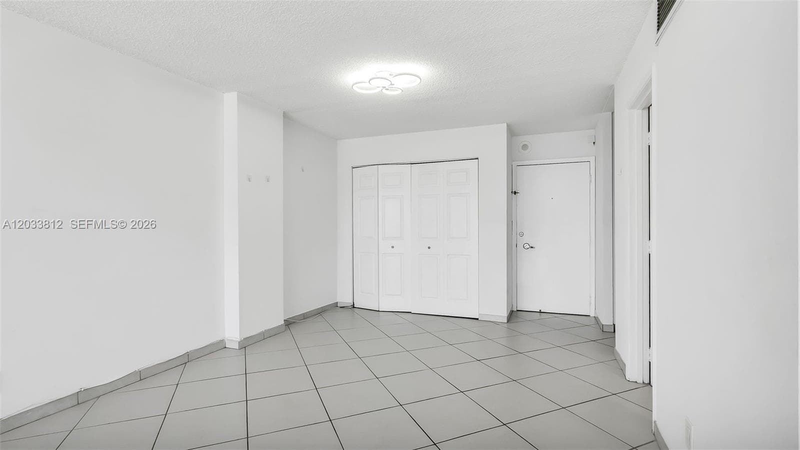 6770 Indian Creek Dr 15B photo 10