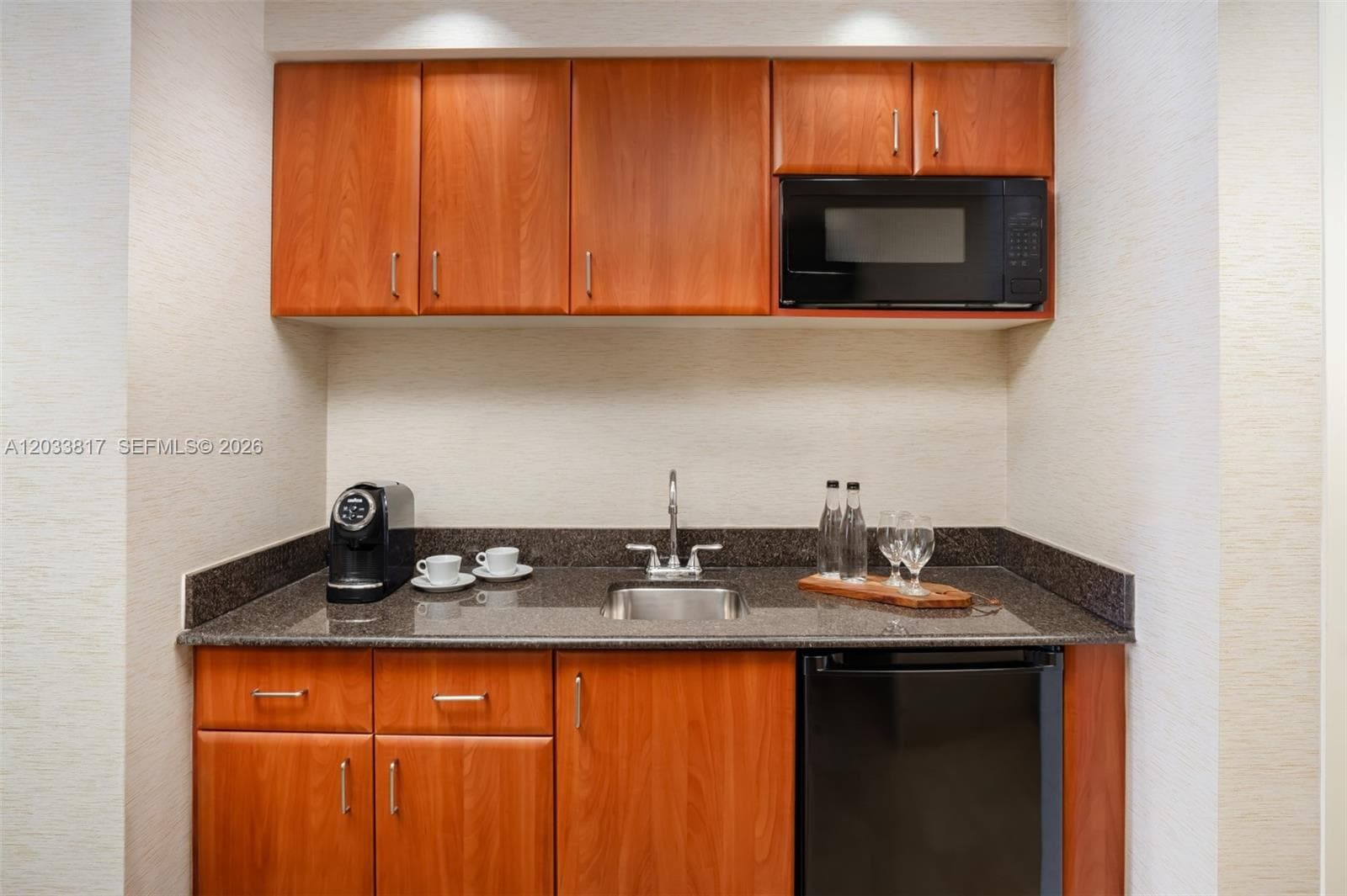 18001 Collins Ave 1711 photo 2