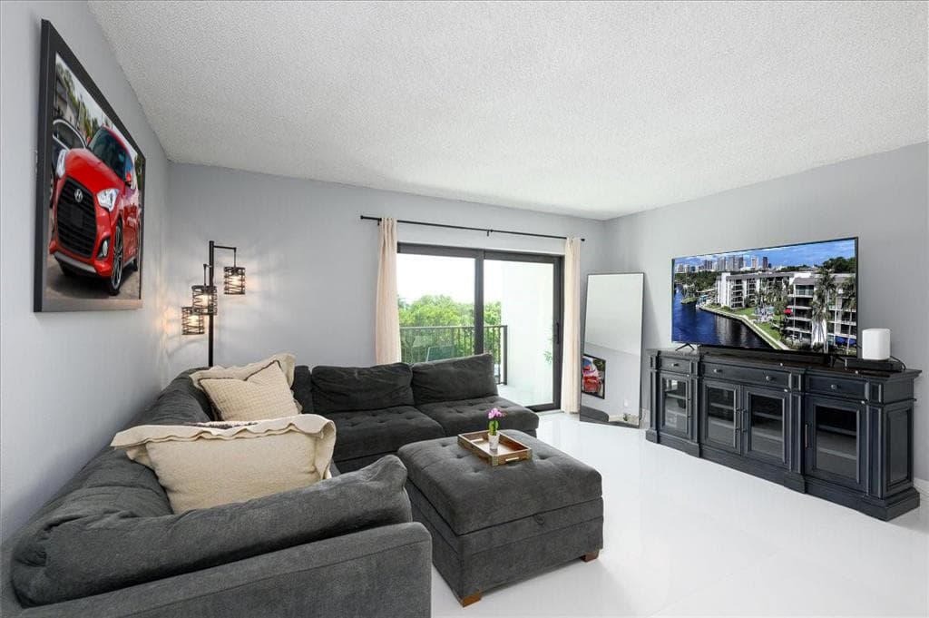 900 River Reach Drive 425 photo 5