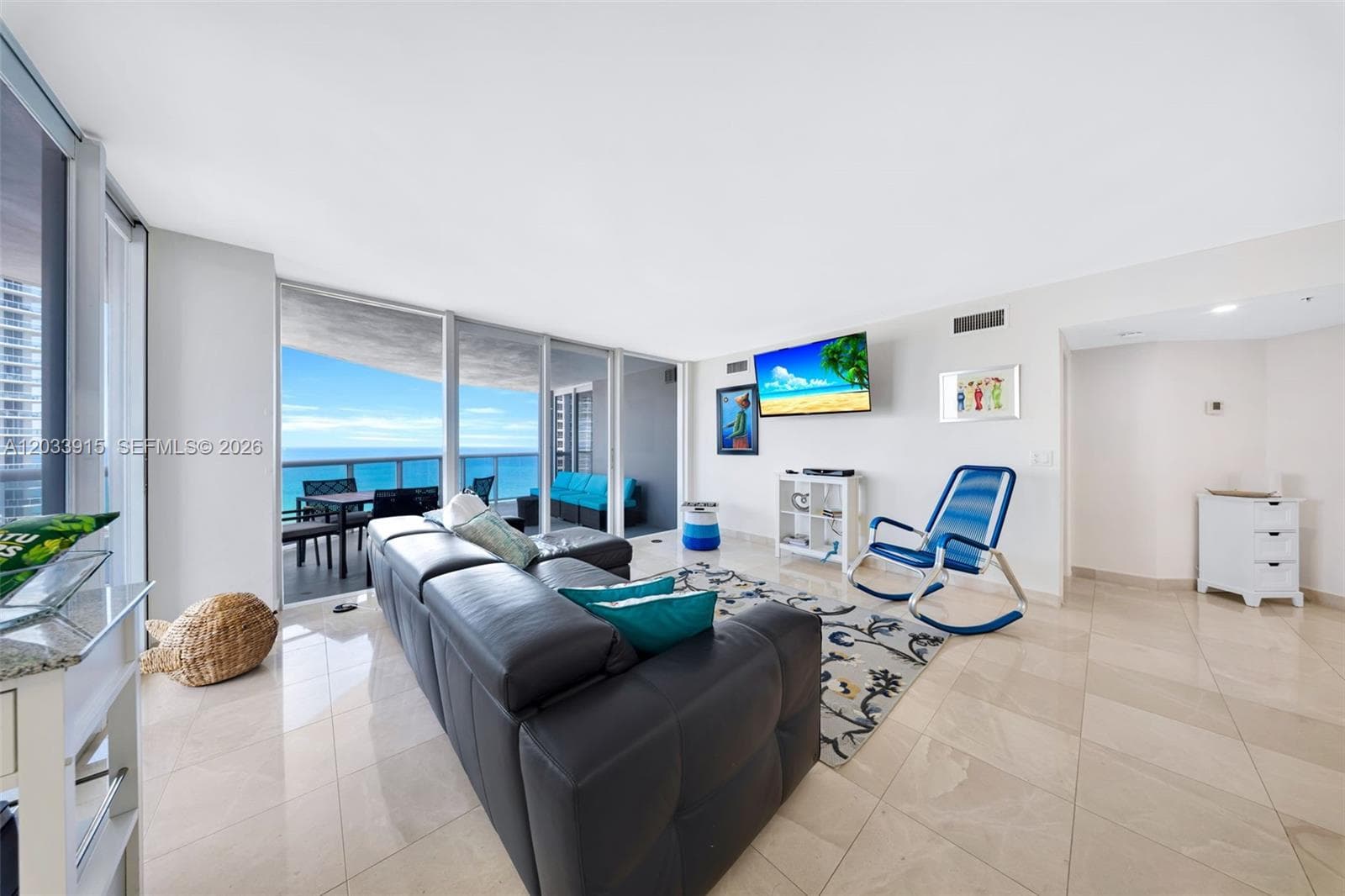 6301 Collins Ave 1708 photo 4