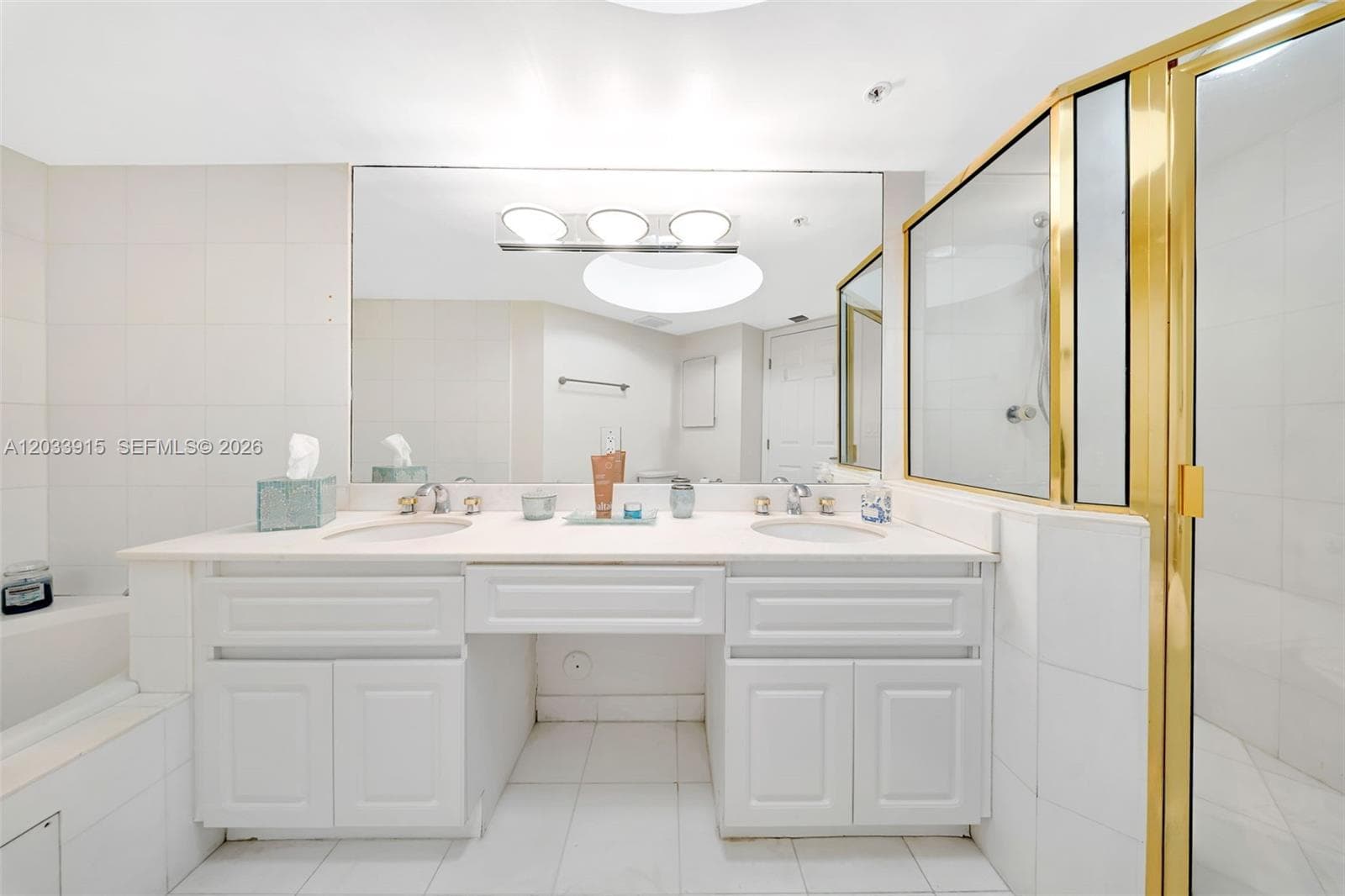 6301 Collins Ave 1708 photo 25
