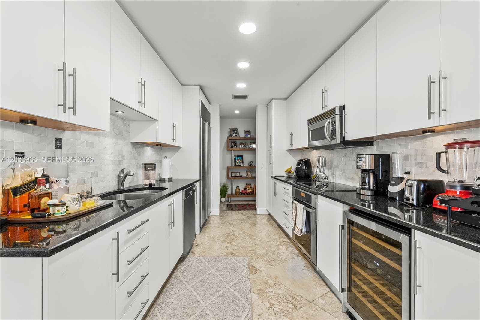 901 BRICKELL KEY BL 2206 photo 9