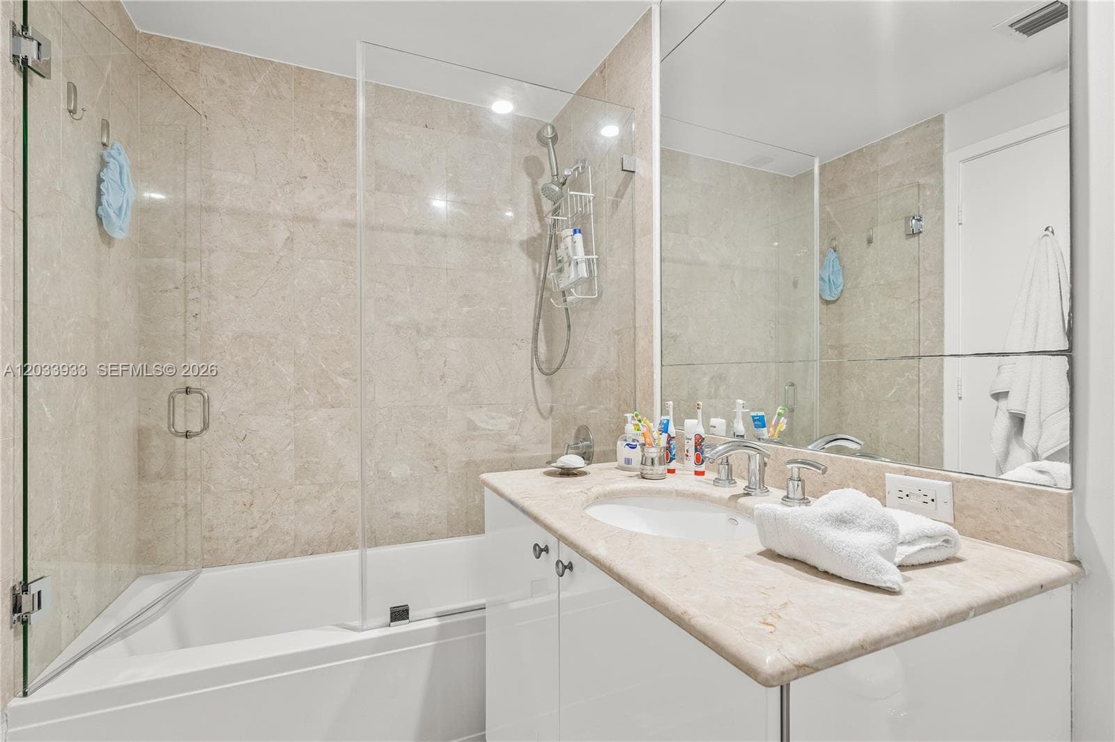 901 BRICKELL KEY BL 2206 photo 18