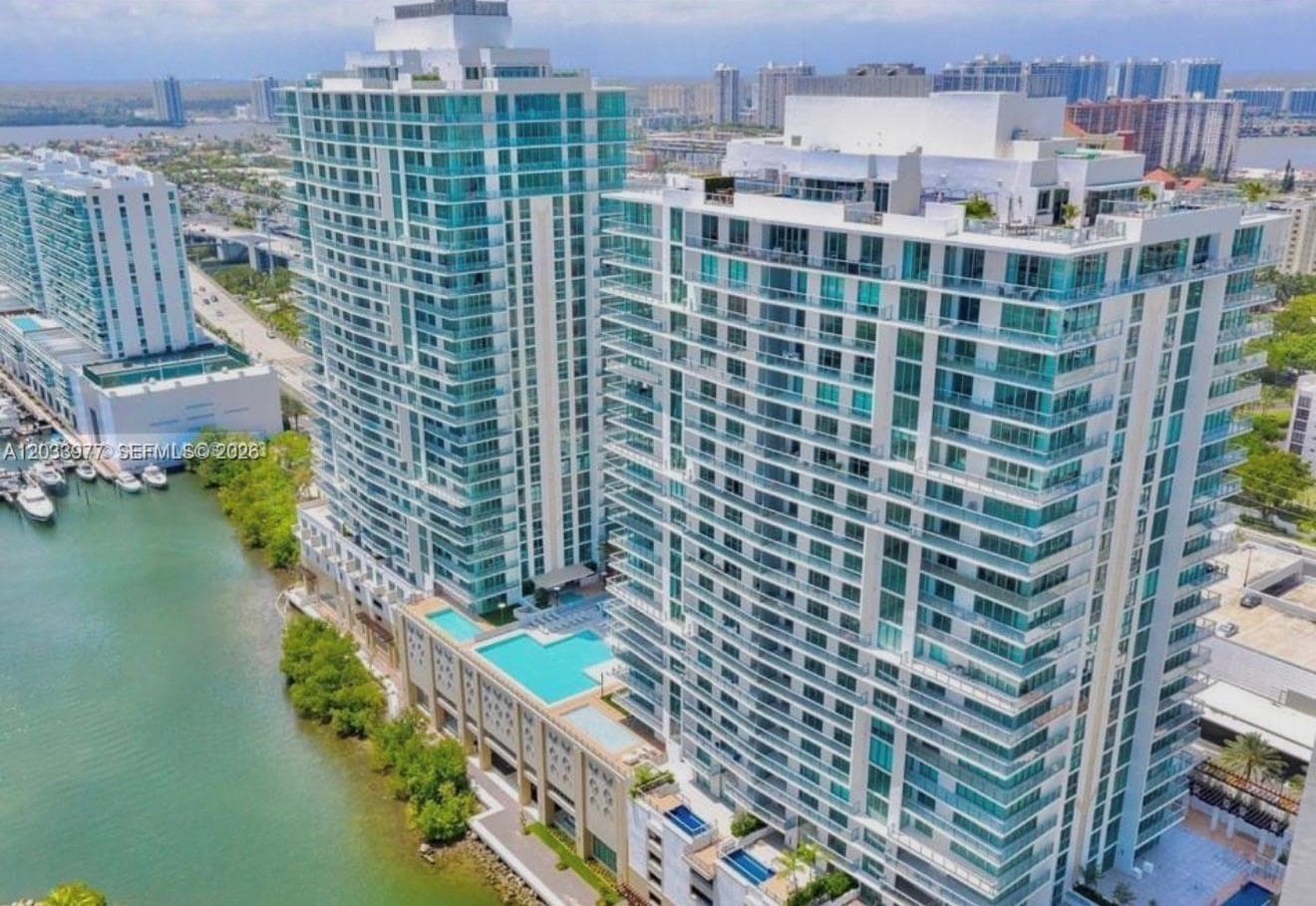 330 Sunny Isles Blvd 5-2002 photo 2