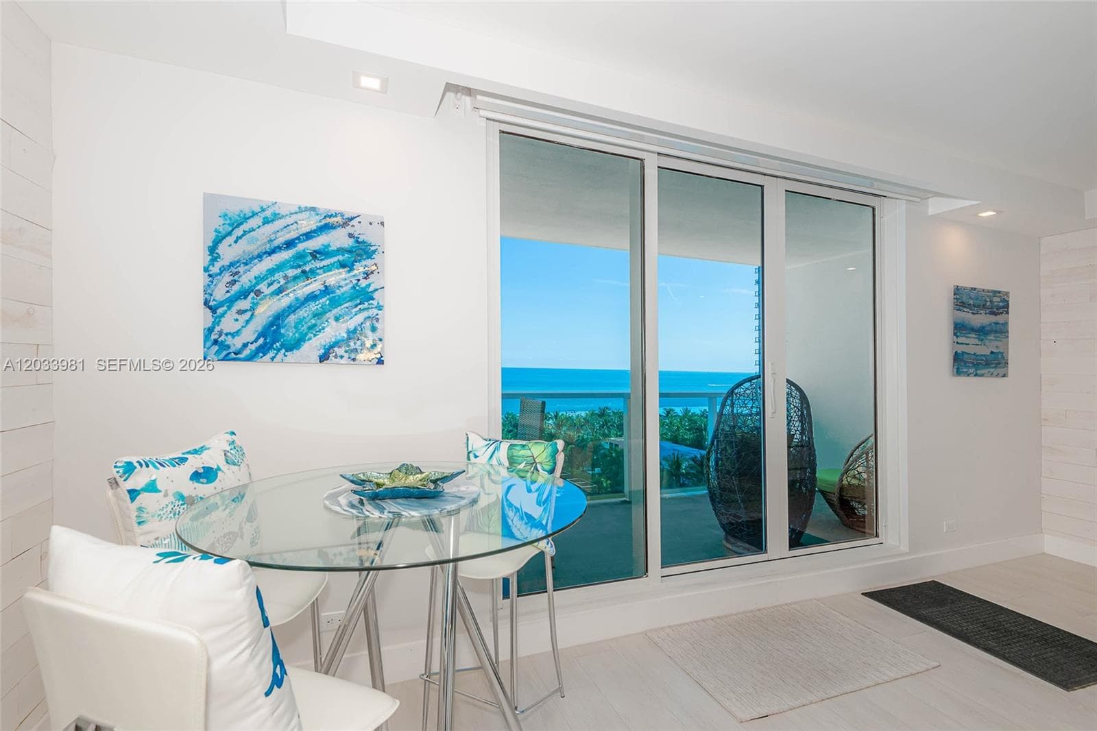 2301 Collins Ave 941 photo 7