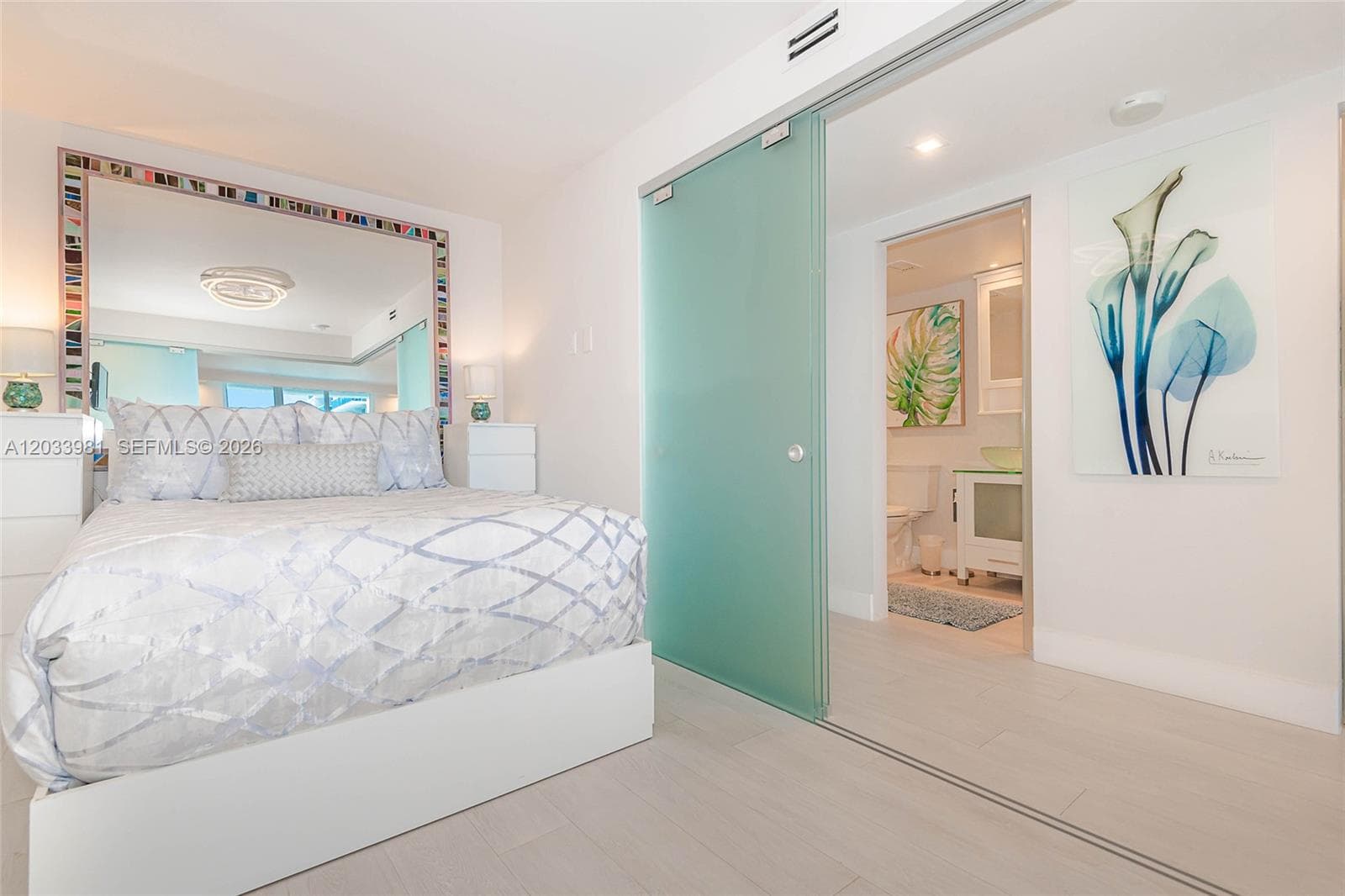 2301 Collins Ave 941 photo 14